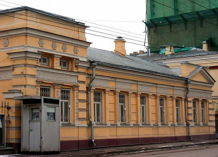 Малая Никитская, дом 13, строение 3 в Москве
