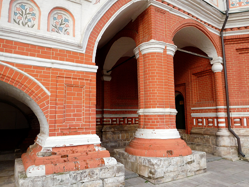 Храм Василия Блаженного на фото и официальном сайте