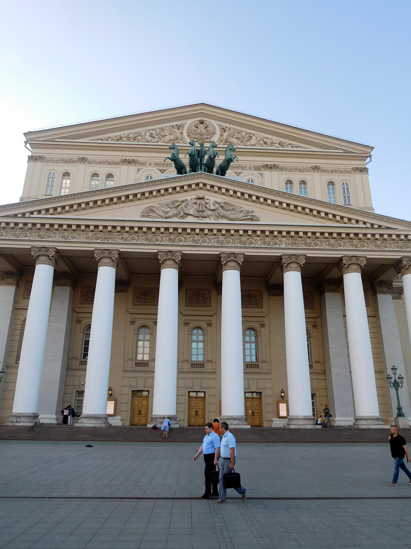 Театральная площадь, 1 - адрес Большого театра в Москве