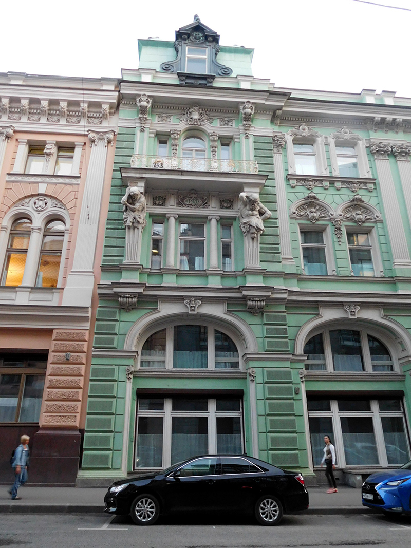 Оформление левого крыла здания Волжско-Камского банке