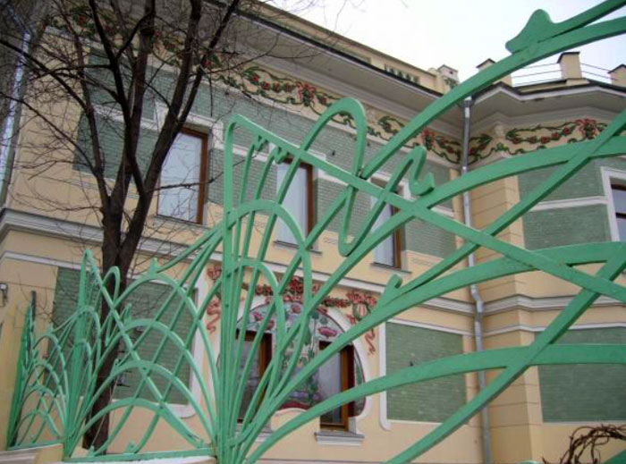 Ограждение особняка Беляева в стиле модерн