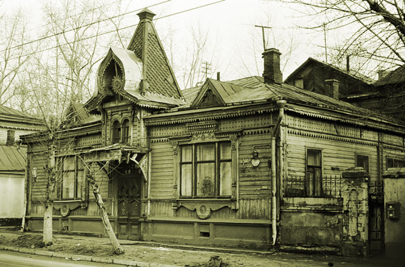 Дом братьев Страховых на улице Гастелло в Москве