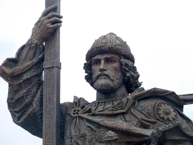 Образ святого князя Владимира в скульптуре Щербакова