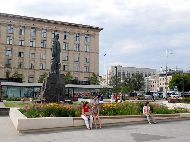 Памятник Маяковскому Владимиру Владимировичу
