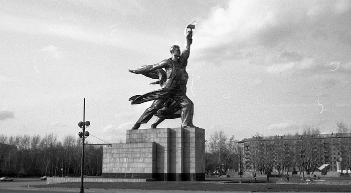 Памятник в советское время