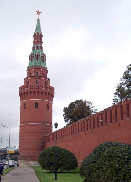 Водовзводная башня московского Кремля