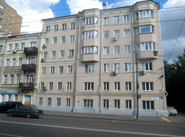 Доходный дом архитектора Стуя на Большой Пироговской в Москве