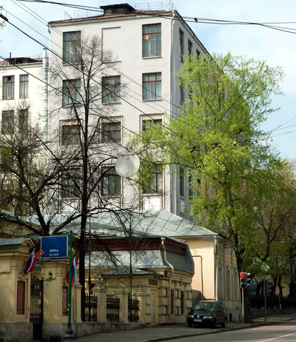 Новая Басманная улица, дом 20 в Москве