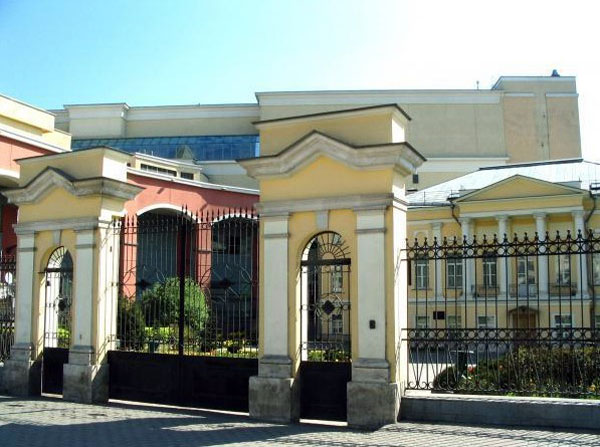 Дом Боткина на Земляном Валу в Москве