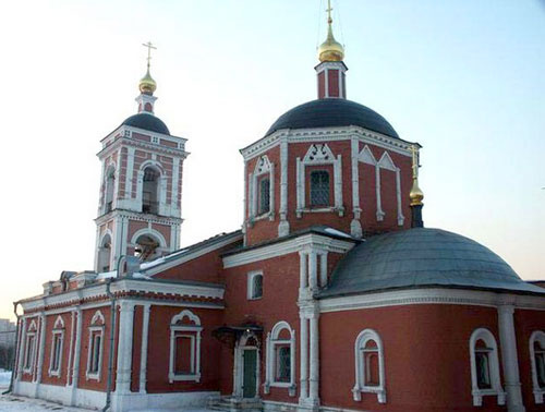 Покровский храм на 2-й Покровской улице в Москве