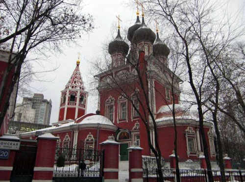 Храм Ризоположения на Донской улице в Москве