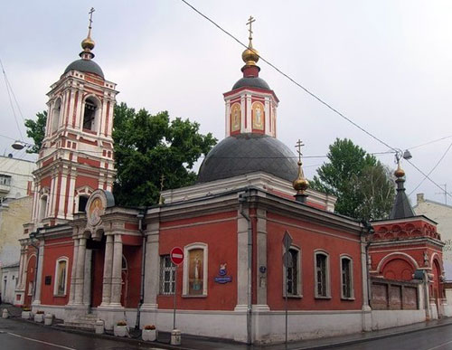 Храм святителя Николая в Подкопаях в Москве