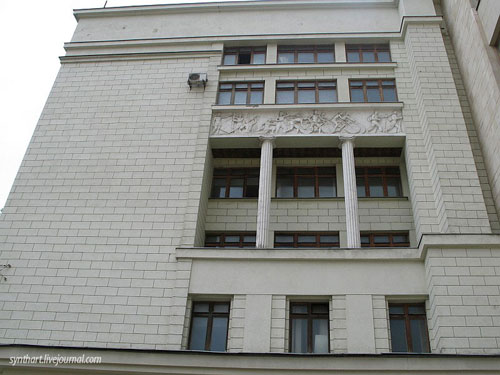Фасад здания