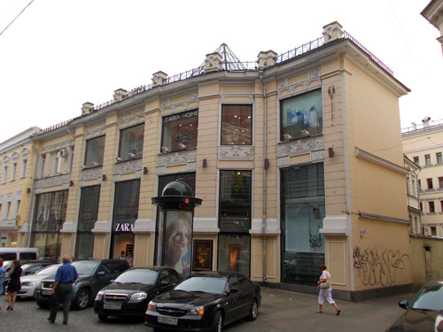 Магазин Zara (Зара) на Кузнецком Мосту