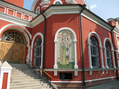 Благовещенский храм в Петровском парке