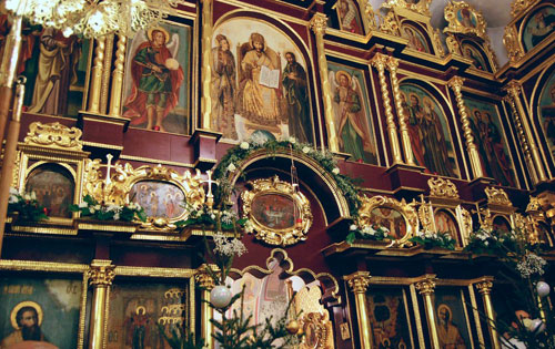 Иконостас Покровского храма в Медведкове