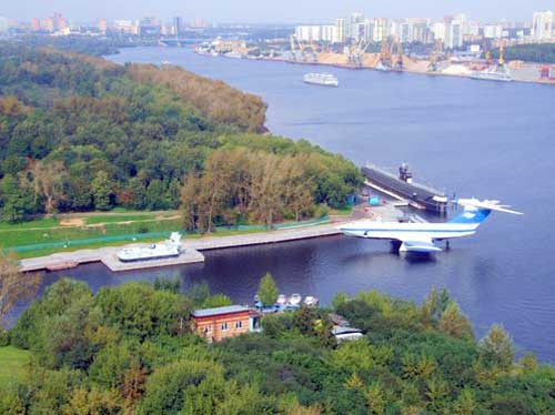 Музеи военно-морского и торгового флота в Москве.