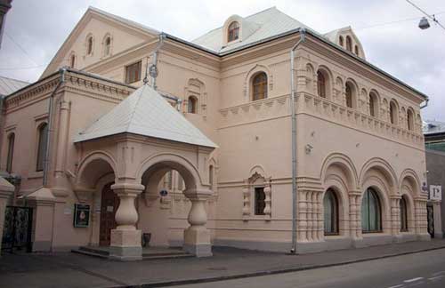 Музей народного искусства в Леонтьевском переулке в Москве