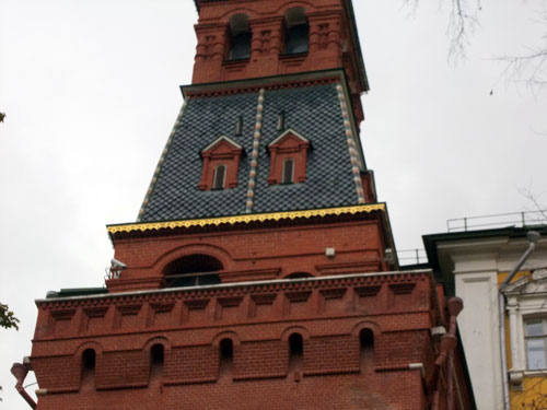 Глухая (Колымажная) башня московского Кремля
