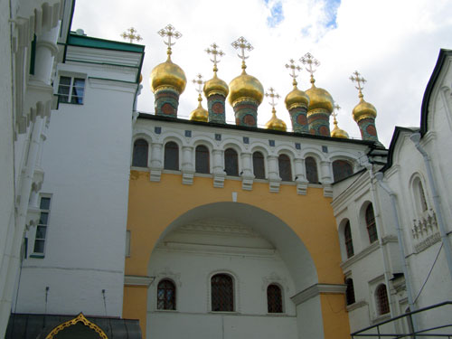 Теремной дворец московского Кремля