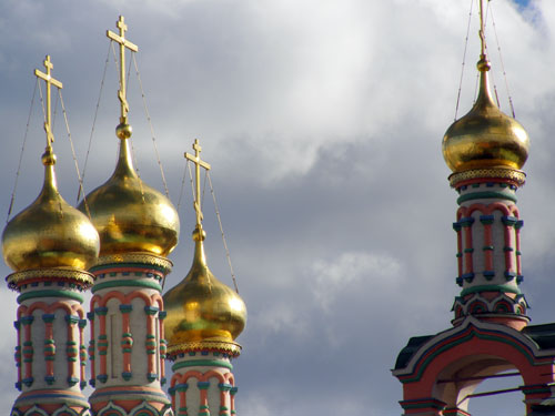 Купола Потешного дворца московского Кремля