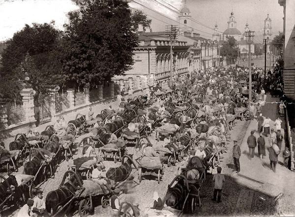 Московские пробки на фото старой Москвы