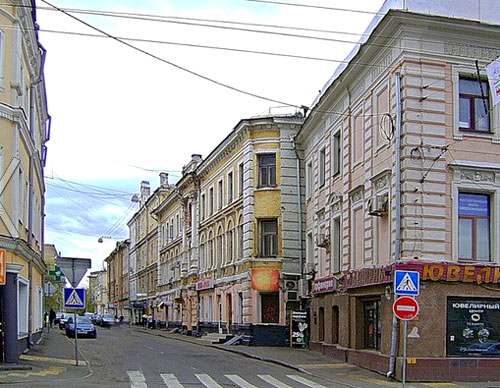 Гусятников переулок в Москве
