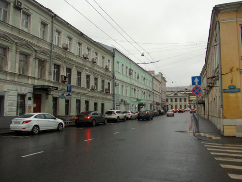 Улица Ленивка в Москве