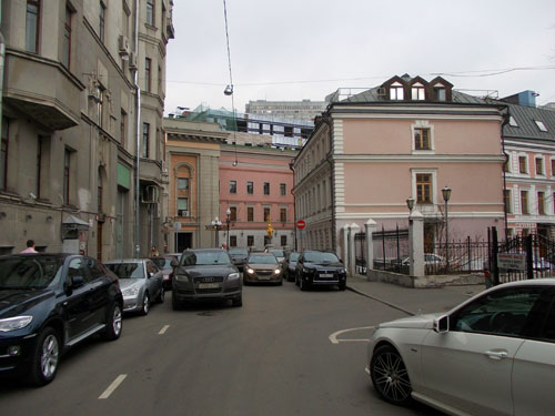 Калошин переулок в Москве