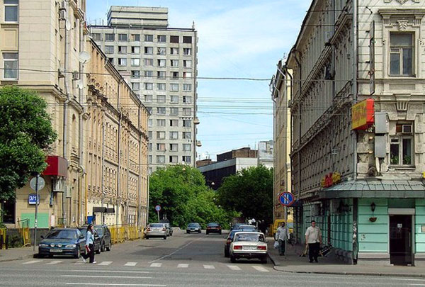 Улица Казакова в Москве